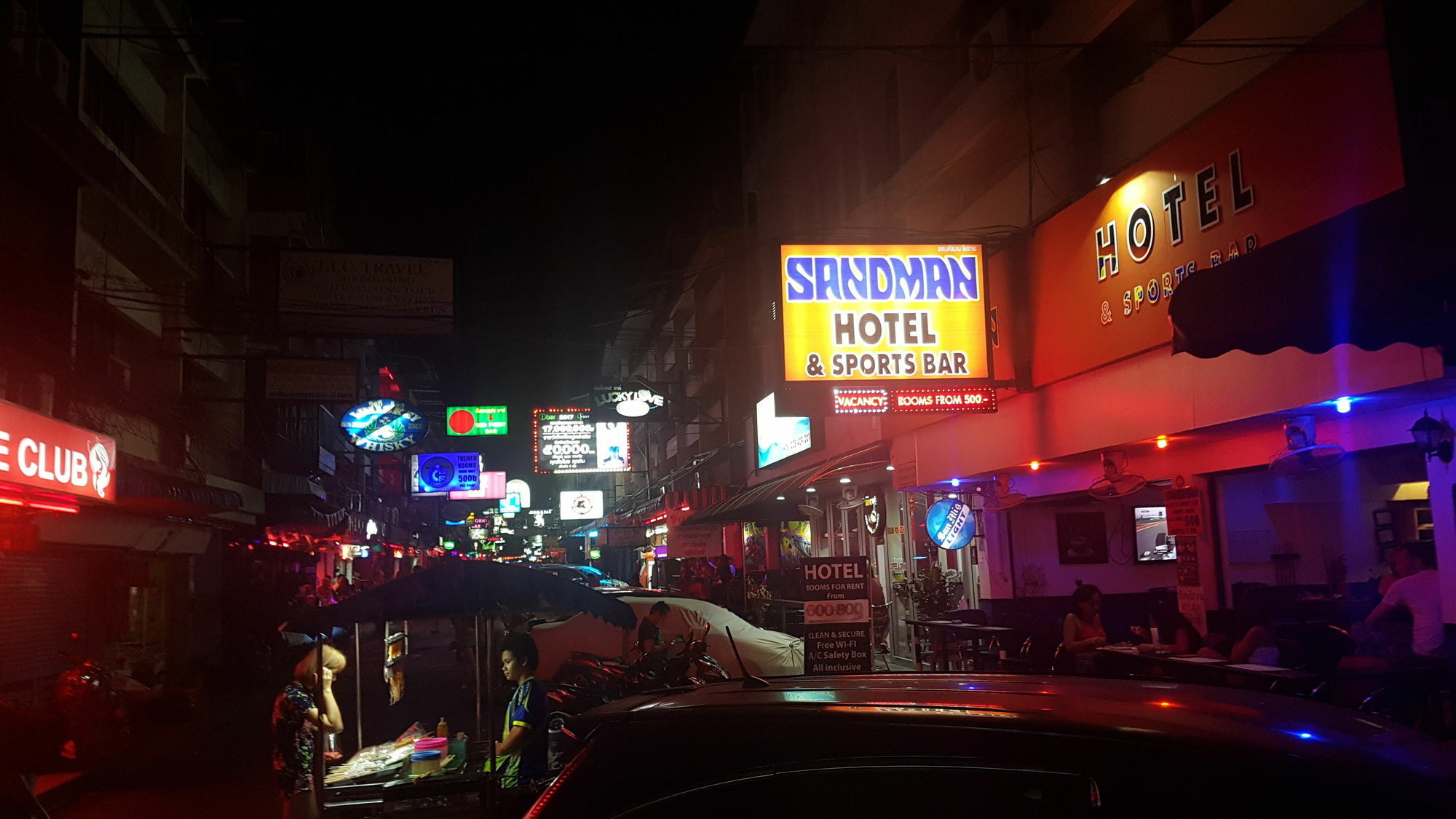 Sandman Hotel & Sports Bar Патая Екстериор снимка